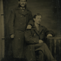Deux hommes
