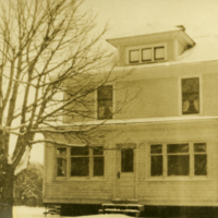 Une maison en hiver