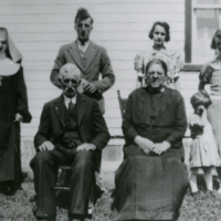 Joseph et Marie Arsenault et famille